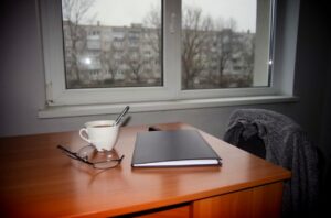 Wzór CV: klasyczny układ i co wpisać w każdą sekcję